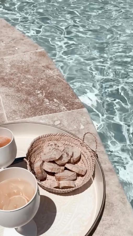 La Batisse En Blanc Hotel Голф-Жуан Екстериор снимка
