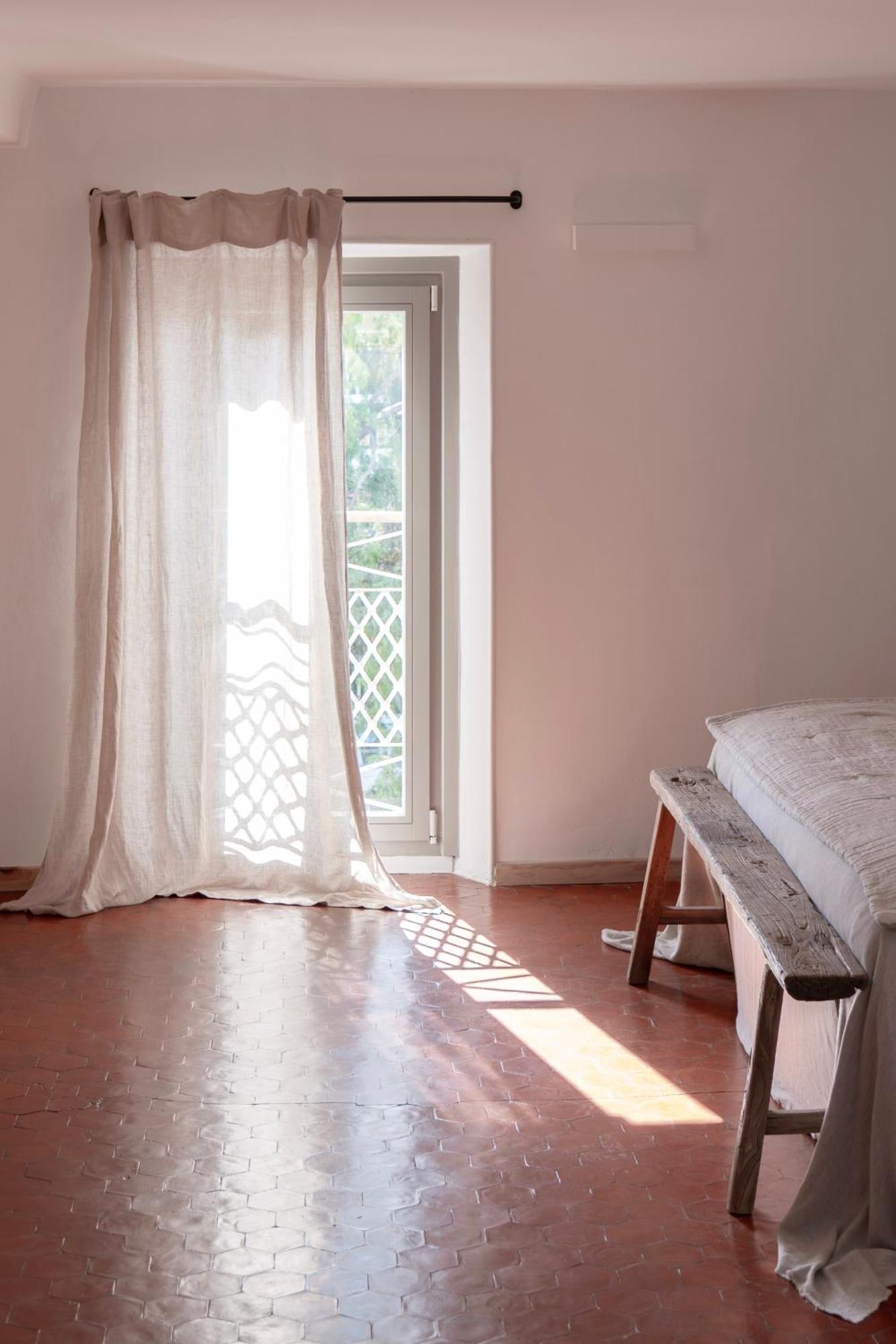 La Batisse En Blanc Hotel Голф-Жуан Екстериор снимка