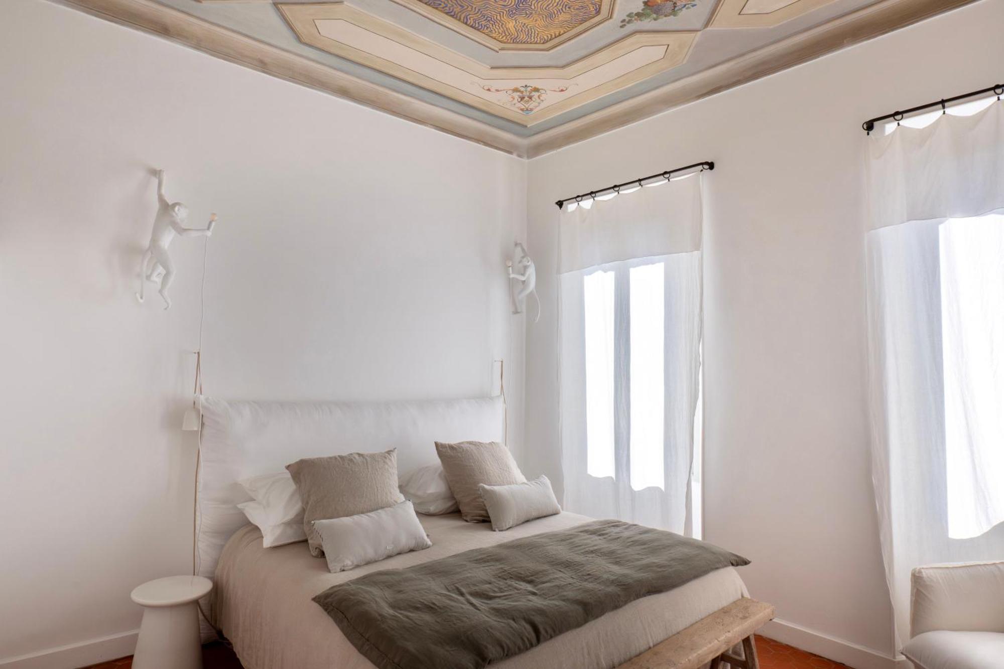 La Batisse En Blanc Hotel Голф-Жуан Екстериор снимка
